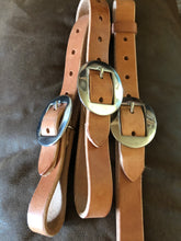 Load image into Gallery viewer, Run For The Roses Mohair Breast Collar